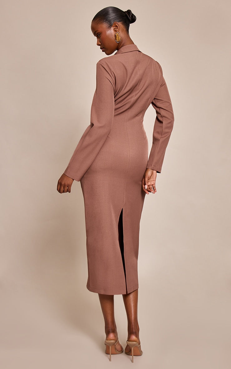 https://cdn-img.prettylittlething.com/7/2/c/e/72ce9d39029521c6bfde87fcfc55879f8fdaa06b_CNO3110_2_chocolate_woven_wrap_detail_long_sleeve_maxi_dress.jpg