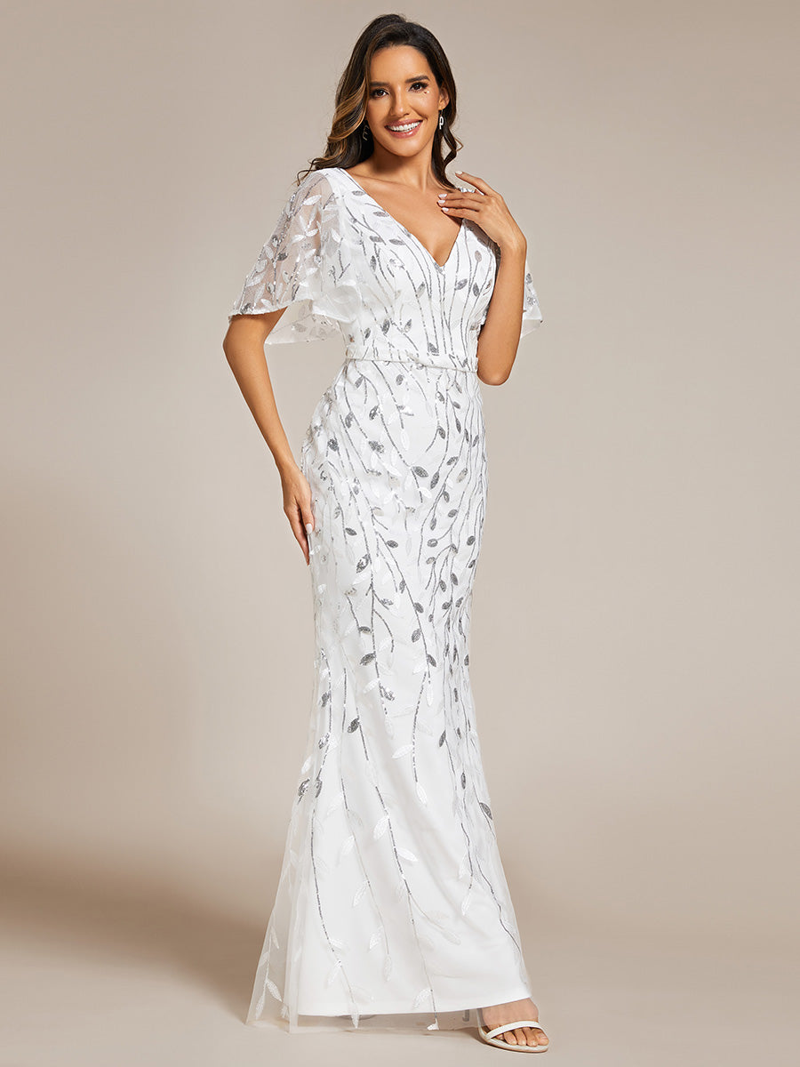 https://cdn.shopify.com/s/files/1/0131/4485/0496/files/EE00693WH-R4.jpg?v=1753415684