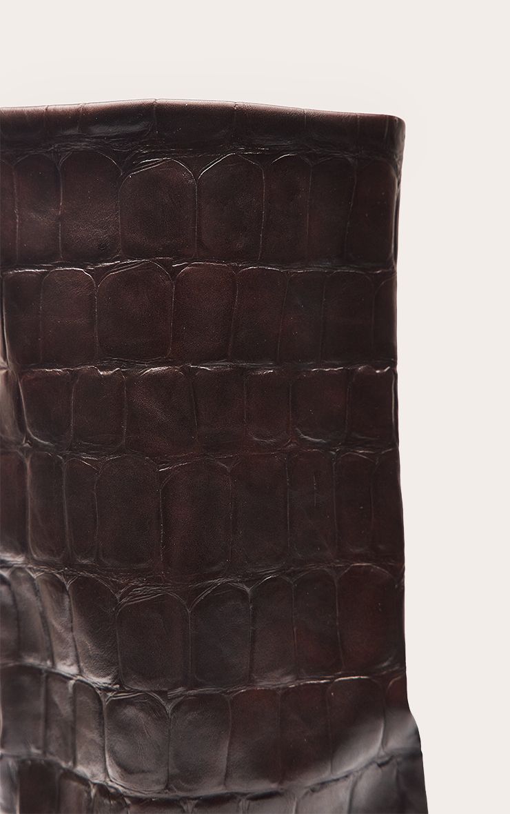 https://mediahub.prettylittlething.com/cnp8677_chocolate_xl_4